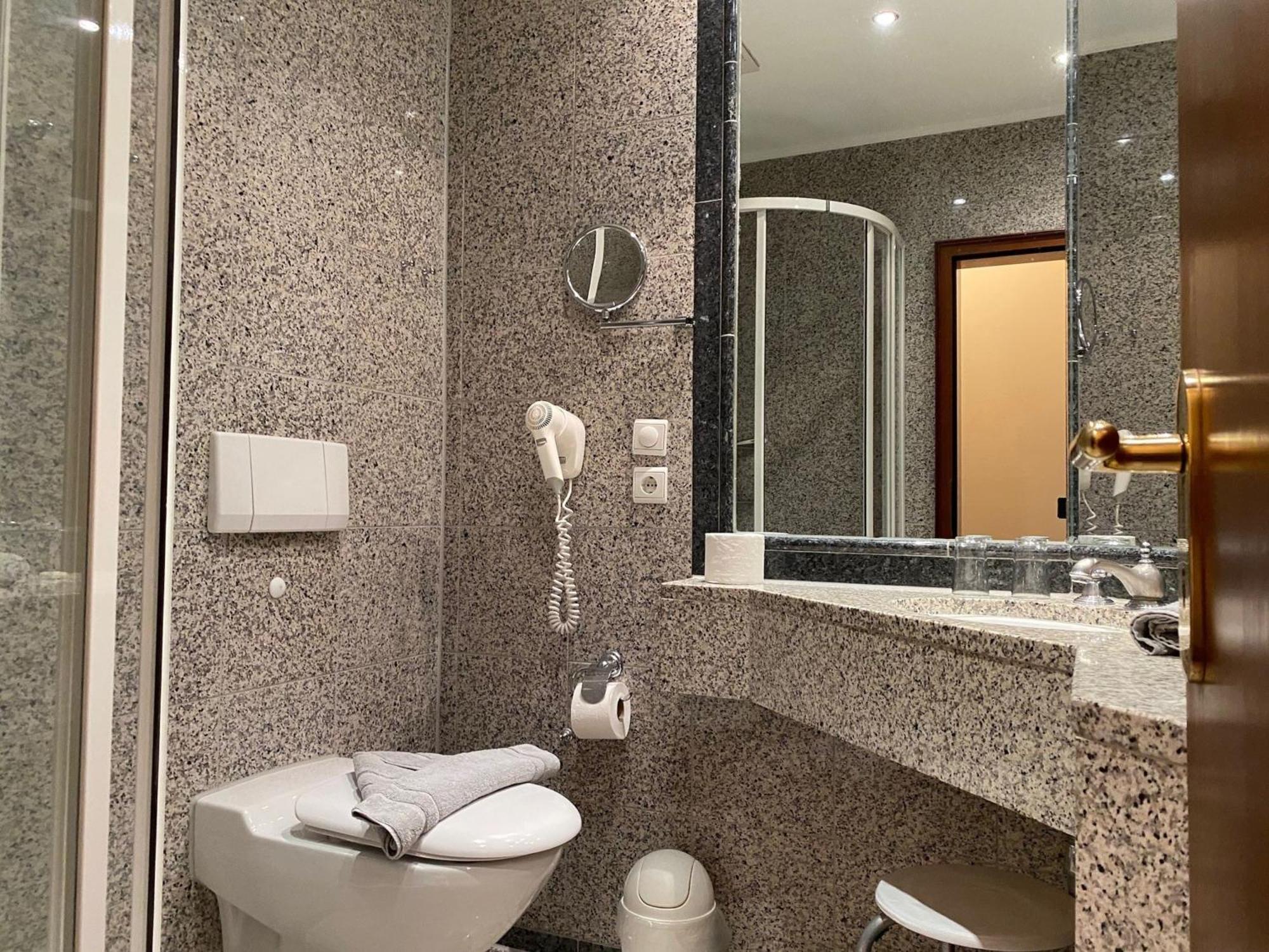 Ferienwohnung Strandlust In Der Villa Seeadler Binz Exterior foto