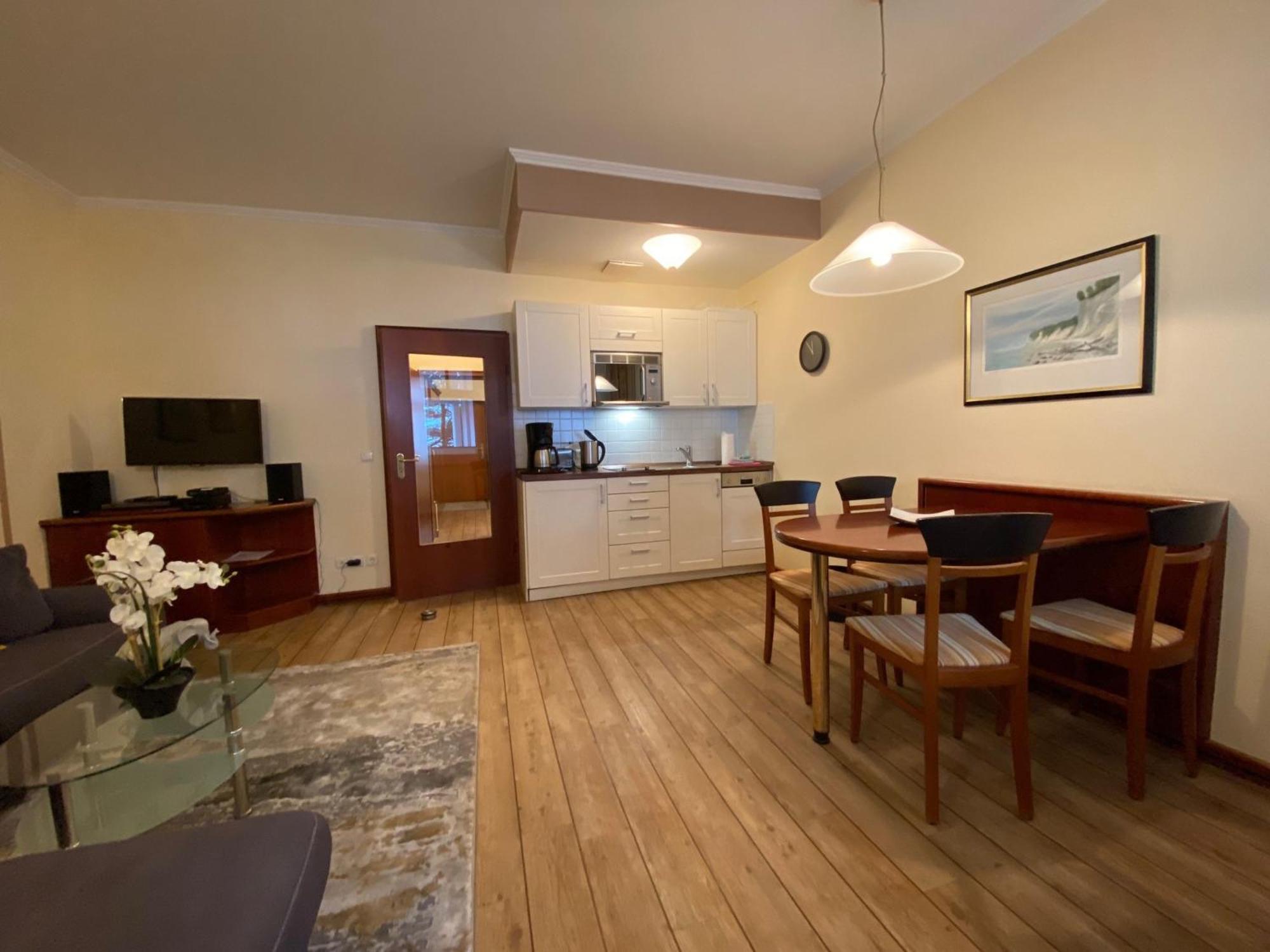 Ferienwohnung Strandlust In Der Villa Seeadler Binz Exterior foto